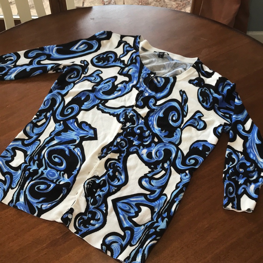White black and blue cardigan sweater size L